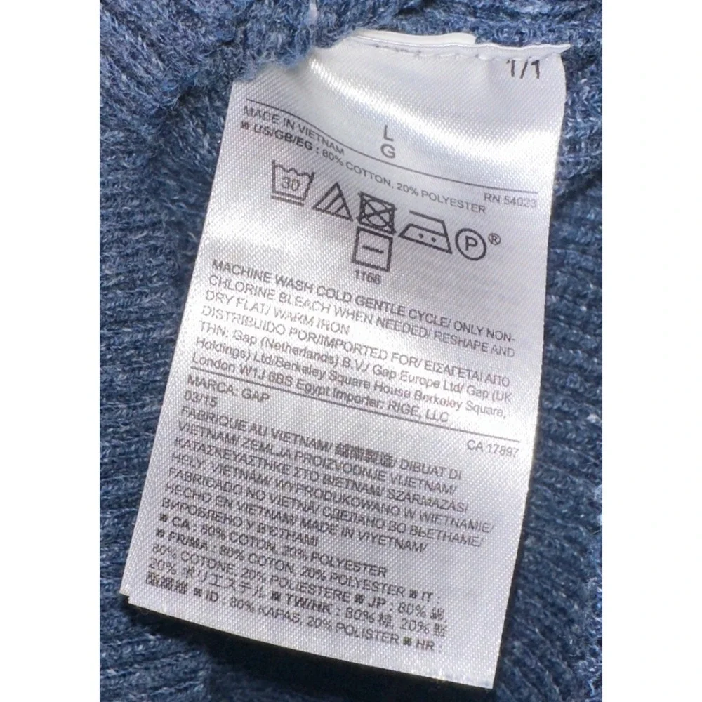 GAP long sleeve